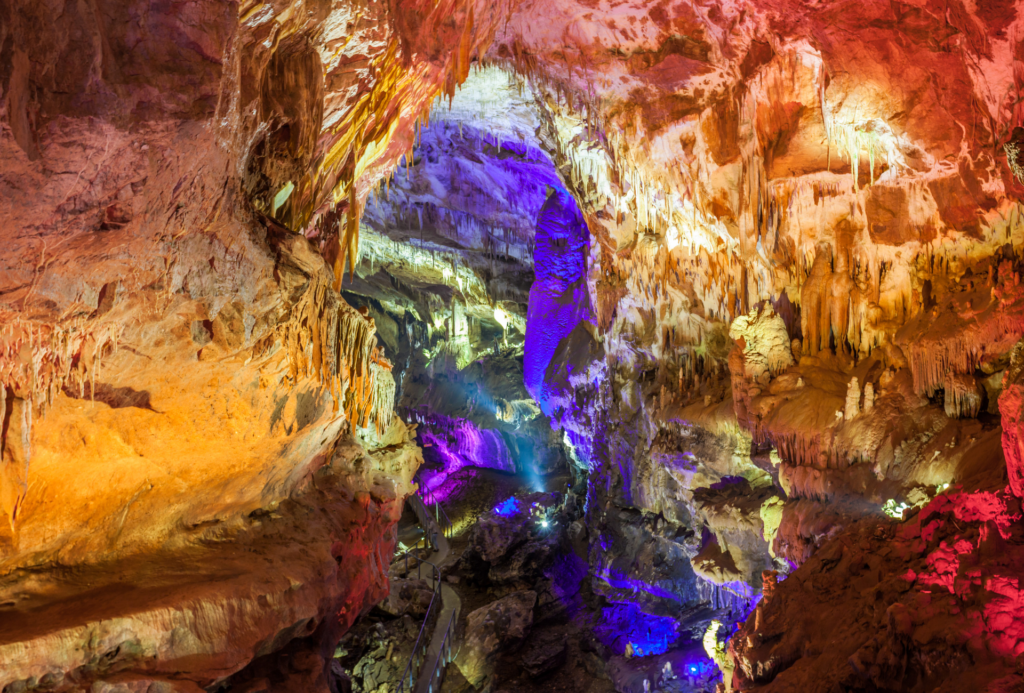 Reisen Sie mit Grosman Tour nach Kutaisi in Georgien und lernen Sie Land und Leute kennen